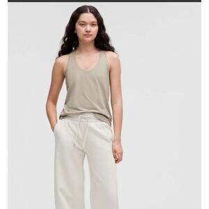 Lululemon Love Tank Top Riverstone Size 8 Women's NWT